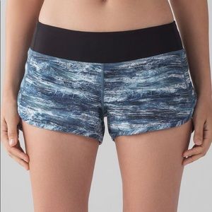 LULULEMON SHORTS